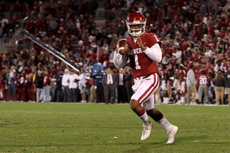 Here Are 3 Oklahoma Football Players Who Could Have Breakout Seasons In ...