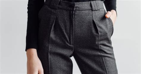 Кто придумал делать стрелки на брюках