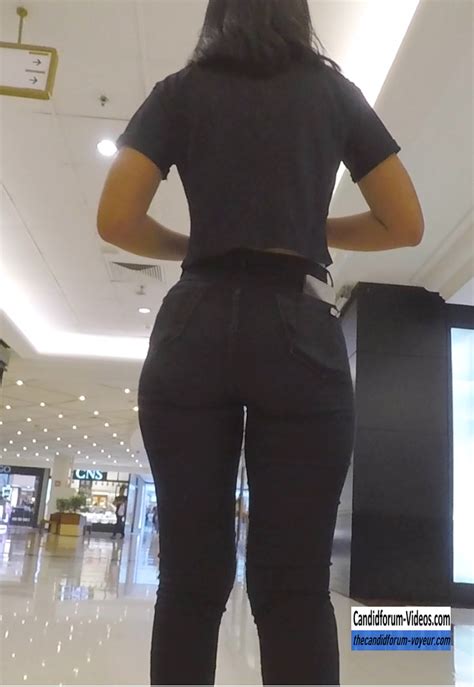 Hourglass Latina In Tight Jeans Candidforum Videos