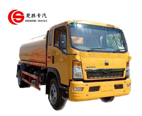 SINOTRUK HOWO 4x2 5000L Drinking Water Delivery Truck 5m3 Water Truck ...