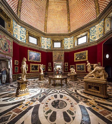 The Uffizi Gallery Florence © Michael Evans Photographer 2015