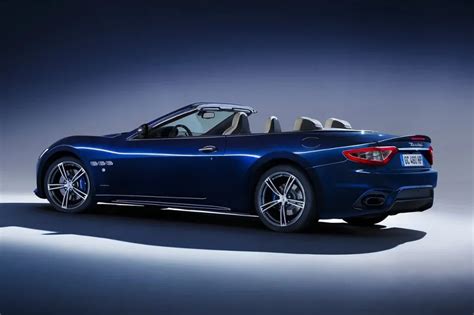 New Maserati GranCabrio Photos, Prices And Specs in Egypt