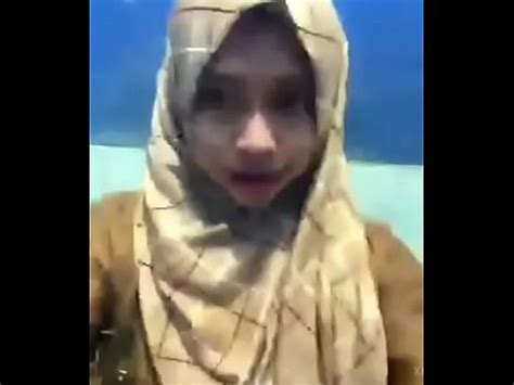 Malay Hijab melayu nude show Big boobs XVIDEOSダウンローダー XVIDEOSの動画を