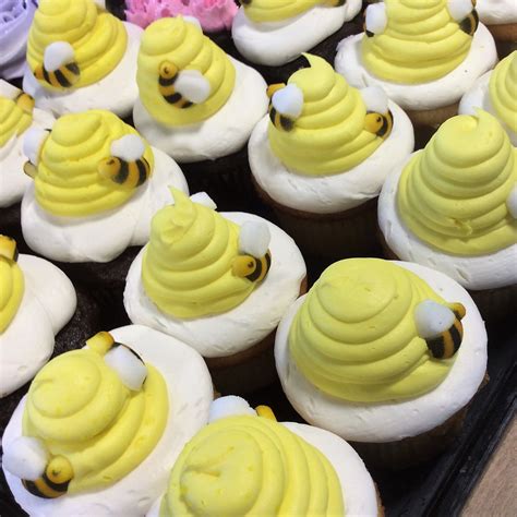 Beehive Decorated Cupcakes — Trefzgers Bakery