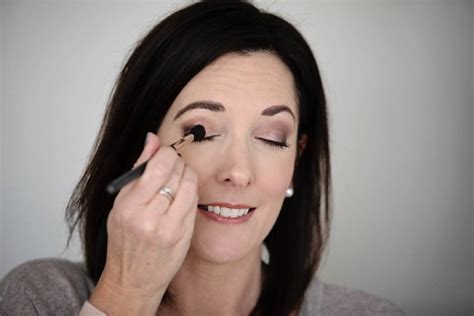 Easy Eye Shadow Tutorial With Urban Decay Naked Palette Jo Lynne Shane