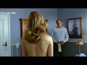 DAS ZIMMERMADCHEN NUDE SCENES AZNude