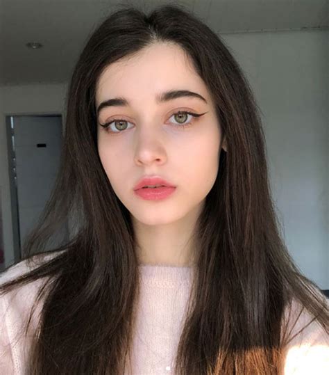 V Ngo I P T A Thi N Th N C A Hot Girl P Nh T Nh Ukraine Ng I P Vi T Gi I Tr