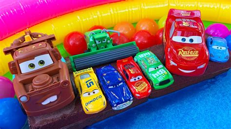 Disney Pixar Cars Lightning Mcqueen Rayo Rel Mpago Tormentor Mater