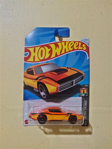 Hot Wheels Custom Otto Hobbies Toys Toys Games On Carousell