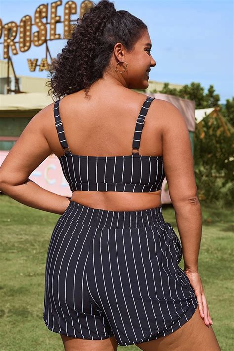 Plus Size Black White Pinstripe Bikini Top Meet Curve Meet Curve