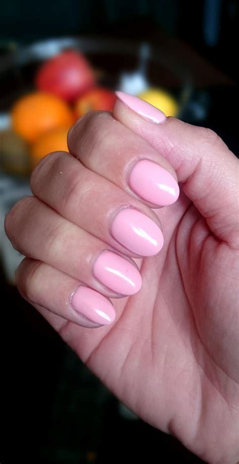 Manicure Hybrydowy Semilac W Kolorze Pink Peach Milk Siedem Po Jutro