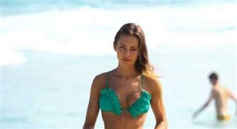 Alessia Tedeschi Sexy Bikini Sulla Spiaggia Di Miami La Modella Mostra Le Curve Hot