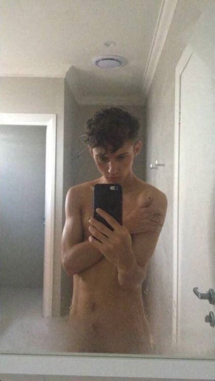 Troye Sivan Nude Tumbex