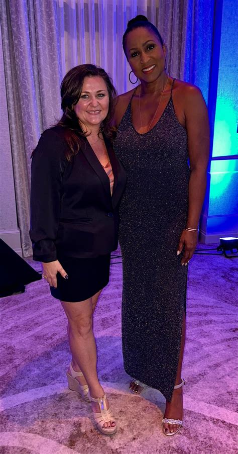 lisa rayam  linkedin   treat  run   friend  public