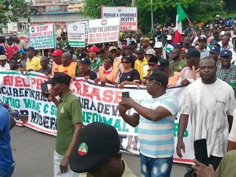 Photos Amid Heavy Security Nlc Begins Protest In Lagos The Nation