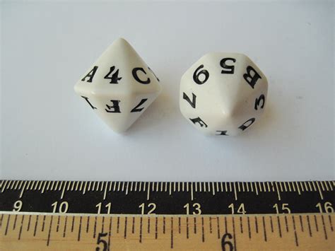 Justin Michells D16 Sixteen Sided Dice