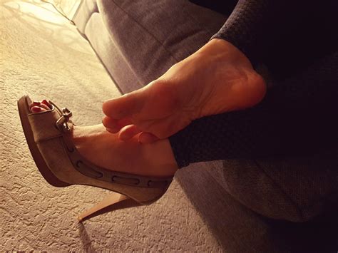 Feet And Heels 163 Nude Pics XHamster