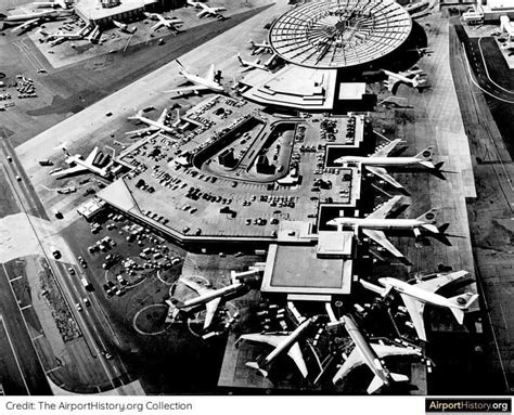 Fascinating Photographs Celebrate 70 Years At Heathrow Airport Artofit