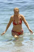 CARMEN LOMANA Nude AZNude