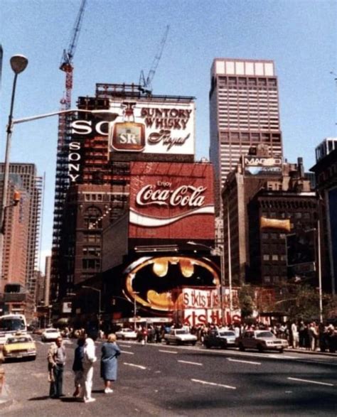 Times Square New York 1989 9GAG