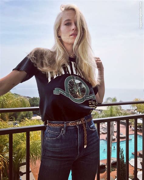 Leven Rambin Nude The Fappening Photo FappeningBook