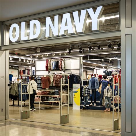 William Shatner Breaks Silence on Reported Hospitalization - Parade