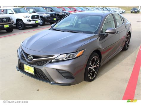 Toyota Camry Se Predawn Gray Mica