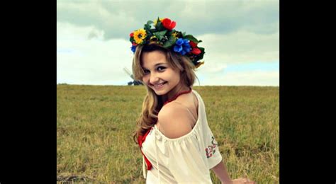 Оксана Білозір. Пшеничне перевесло - YouTube