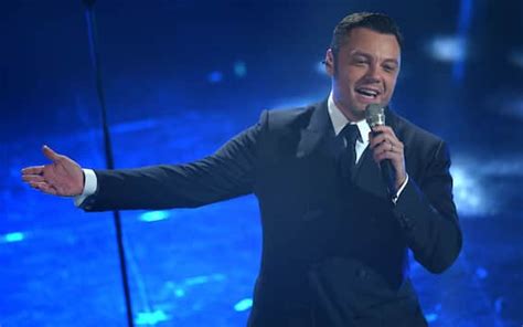 Tiziano Ferro Il Testo Della Canzone La Vita Splendida