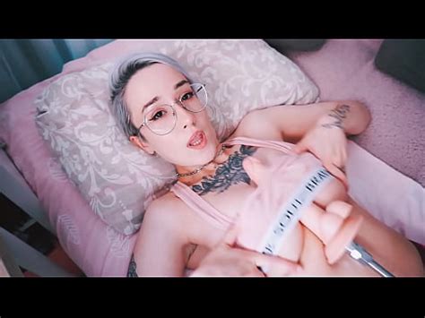 máquina de follar tittyfuck XVIDEOS