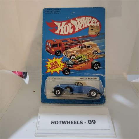 HOT WHEELS 31 ROLLS ROYCE BLISTER PECAH KARD URAT NON MINT CARD