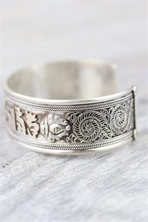 Tibetan Compassion Mantra Bracelet Dharmashop
