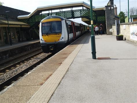 EMR Regional Class 170 170201 Waits To Work The 2D17 14 39 Flickr