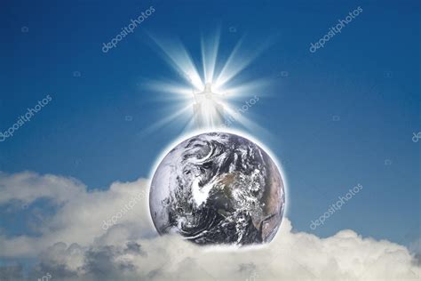 Иисус с Землей (Элементы Земли этого изображения предоставлены НАСА ...