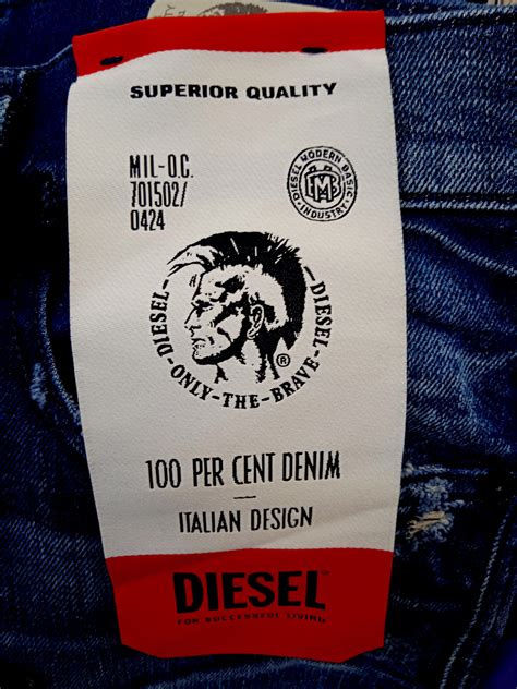 DIESEL | Джинсовая одежда, Одежда, Этикетки