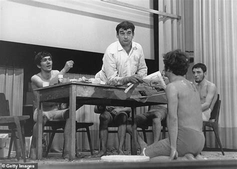 Inside The World S Most Famous Sex Commune Paedophile Cult Leader Forced Worshippers To Have