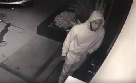 Detectives Seek To Id Suspects In Sherman Oaks Home Invasion Ktla