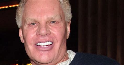 Ex Abercrombie Fitch Boss Accused Of Exploiting Models For Sex At