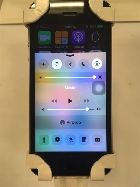 [Request] The iOS 9 control center : r/jailbreak