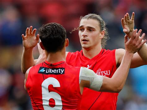 Essendon Forward Harrison Jones Suffers Back Injury Code Sports