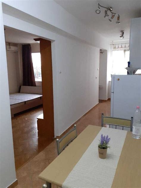 Dau In Chirie Apartament Ultracentral Oradea Olx Ro