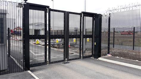 Automated Bi Fold Speed Gates Country Gates And Barriers