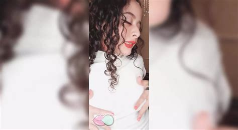 I Like To Dance You And Make You Horny Now Fingering My Wet Pussy Xhamster