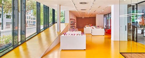 Magic Box Headquarters Project Artigo