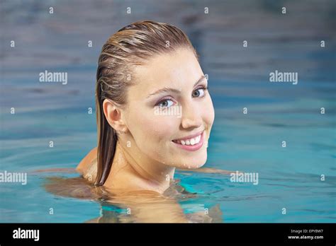 Woman Water Face Swimming Pool Hi Res Stock Photography And Images Alamy
