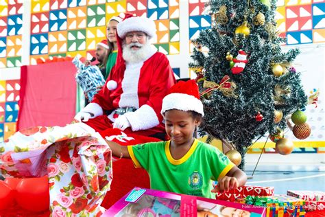 Campanha Papai Noel Dos Correios Leva Alegria E Presentes Para As