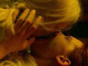 BEANPOLE NUDE SCENES AZNude