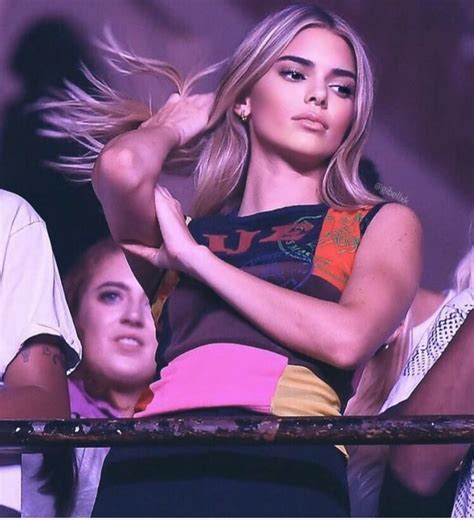 Blonde Kendall Jenner Kendall And Kylie Jenner Kendall Jenner Outfits Kendall