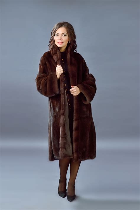 Мода на шубы 2021 2022 (38 фото) - картинки и фото fashionhot.club