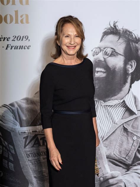 Nathalie Baye revient sur son enfance et sur ses parents "qui ne s